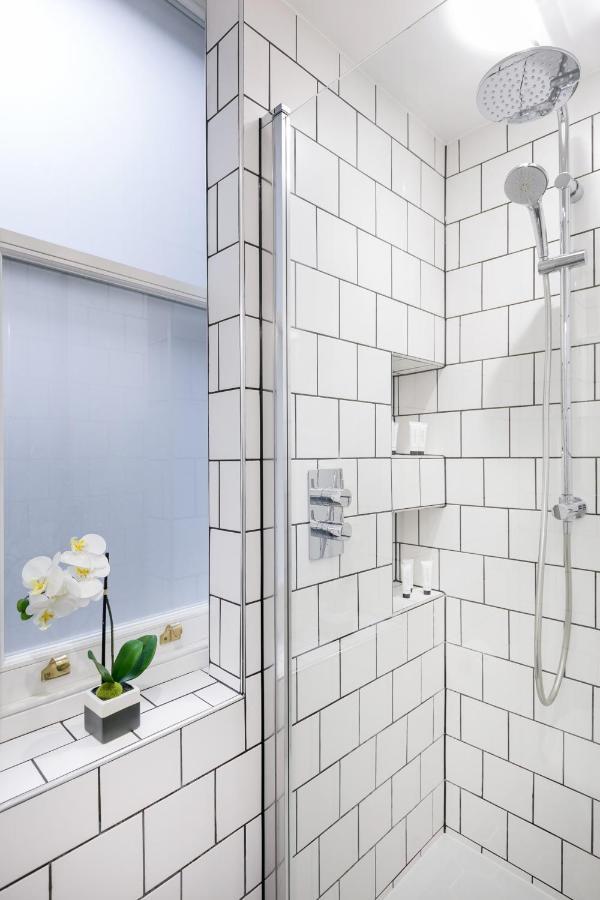 Urban Chic - Shaftesbury Apartman London Kültér fotó